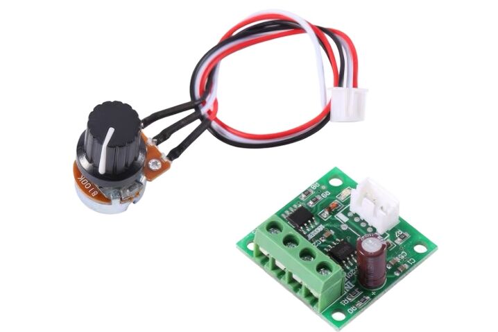 DCM REG 15V